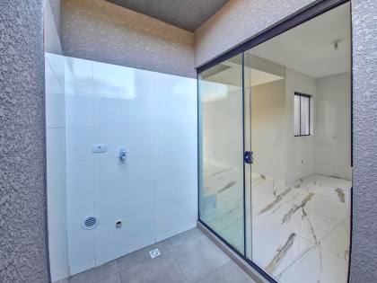 Sobrado amplo e moderno com área gourmet no Sítio Cercado unidade 4!