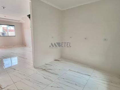 SOBRADO NO VITÓRIA RÉGIA COM TERRAÇO – CURITIBA/PR