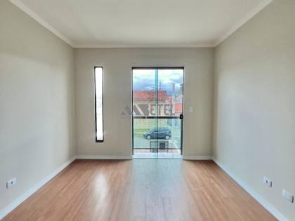 SOBRADO NO VITÓRIA RÉGIA COM TERRAÇO – CURITIBA/PR