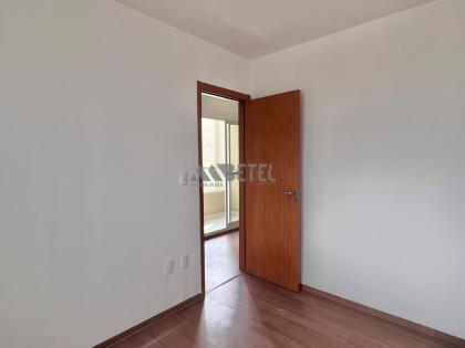 Apartamento novo com sacada, piscina e churrasqueira no CIC