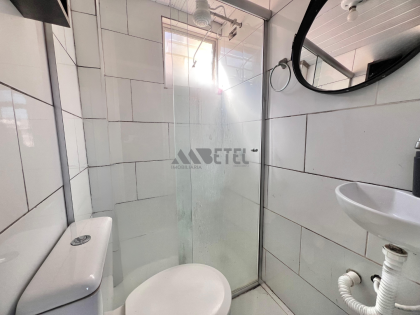 Apartamento térreo com 2 quartos e garagem coberta – CIC, Curitiba