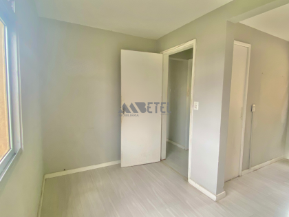 Apartamento térreo com 2 quartos e garagem coberta – CIC, Curitiba