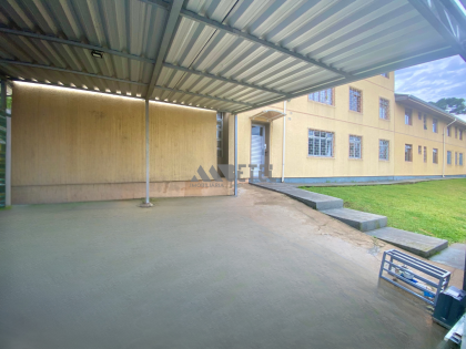 Apartamento térreo com 2 quartos e garagem coberta – CIC, Curitiba