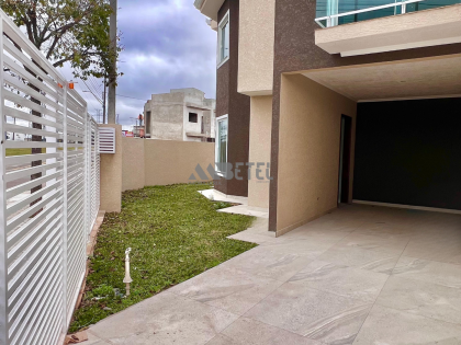 SOBRADO DE ESQUINA – VITÓRIA RÉGIA / CURITIBA