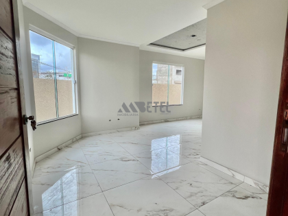 SOBRADO DE ESQUINA – VITÓRIA RÉGIA / CURITIBA