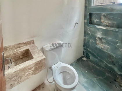 SOBRADO DE ESQUINA – VITÓRIA RÉGIA / CURITIBA