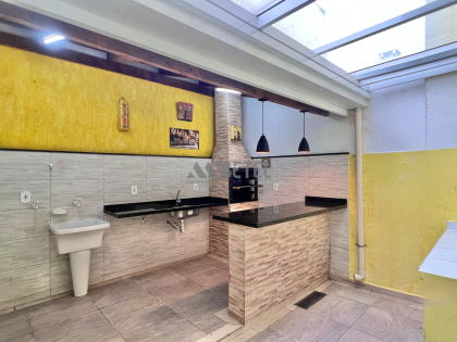 Sobrado para Alugar – Vitória Régia (CIC)