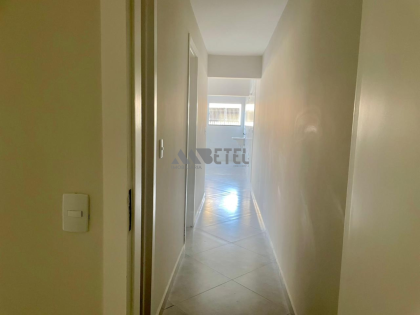 CASA COM ESTRUTURA PARA SOBRADO – TATUQUARA / CURITIBA