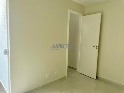 CASA COM ESTRUTURA PARA SOBRADO – TATUQUARA / CURITIBA