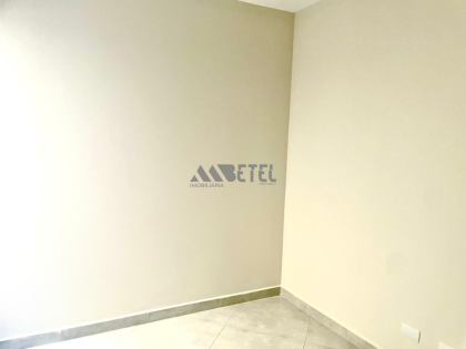 CASA COM ESTRUTURA PARA SOBRADO – TATUQUARA / CURITIBA