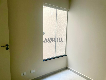 CASA COM ESTRUTURA PARA SOBRADO – TATUQUARA / CURITIBA