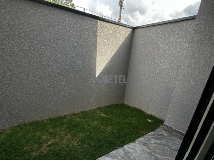 TRIPLEX EM CONDOMÍNIO COM TERRAÇO - XAXIM / CURITIBA