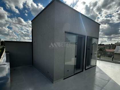 TRIPLEX EM CONDOMÍNIO COM TERRAÇO - XAXIM / CURITIBA
