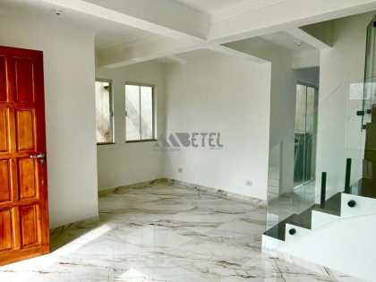 SOBRADO EM CONDOMÍNIO COM 3 QUARTOS – VITÓRIA RÉGIA / CURITIBA