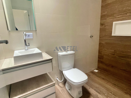 SOBRADO COM 3 QUARTOS – SÍTIO CERCADO / CURITIBA