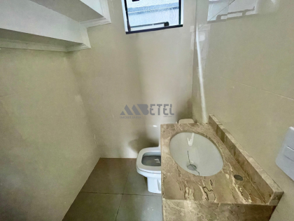 SOBRADO COM 3 QUARTOS – SÍTIO CERCADO / CURITIBA