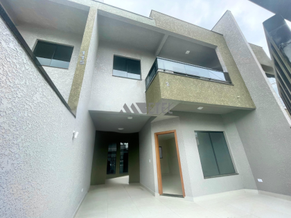 SOBRADO COM 3 QUARTOS – SÍTIO CERCADO / CURITIBA