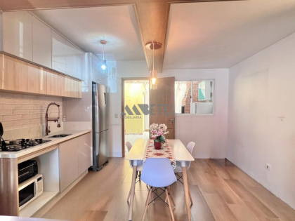 Sobrado Semi Mobiliado para locação – Vitória Régia / Curitiba