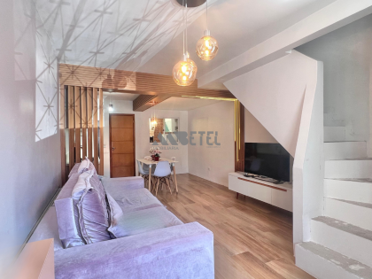 Sobrado Semi Mobiliado para locação – Vitória Régia / Curitiba