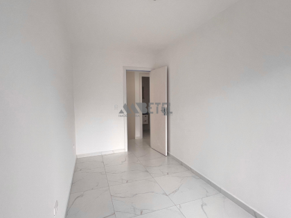 LINDO SOBRADO DE ESQUINA COM 2 QUARTOS – TATUQUARA / CURITIBA