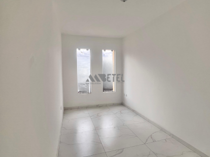 LINDO SOBRADO DE ESQUINA COM 2 QUARTOS – TATUQUARA / CURITIBA