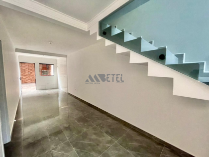 LINDO SOBRADO COM 3 QUARTOS - TATUQUARA / CURITIBA