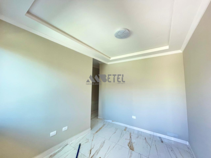 IMPERDÍVEL - LINDA CASA NO TATUQUARA / CURITIBA