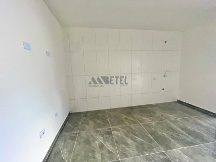 CASA MODERNA COM 2 QUARTOS – TATUQUARA / CURITIBA