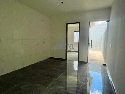 CASA MODERNA COM 2 QUARTOS – TATUQUARA / CURITIBA