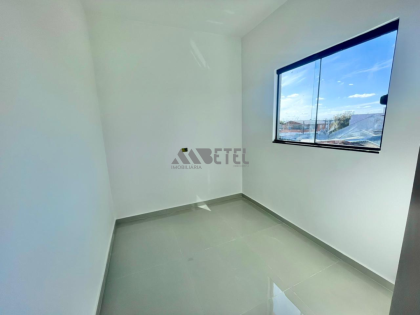 LINDO SOBRADO 3 QUARTOS COM ACABAMENTO IMPECÁVEL – TATUQUARA / CURITIBA