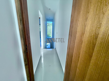 LINDO SOBRADO 3 QUARTOS COM ACABAMENTO IMPECÁVEL – TATUQUARA / CURITIBA