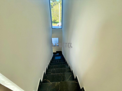 LINDO SOBRADO 3 QUARTOS COM ACABAMENTO IMPECÁVEL – TATUQUARA / CURITIBA