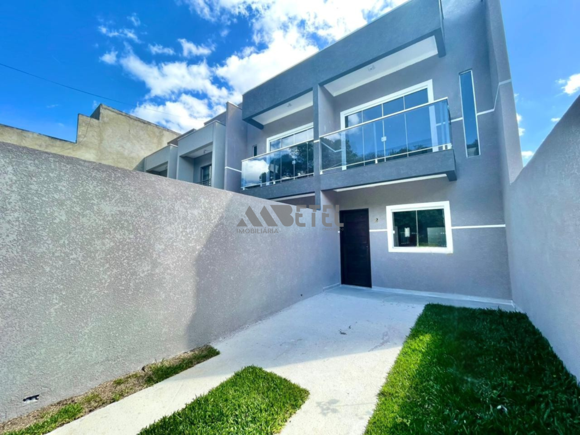 SOBRADO MODERNO COM 3 QUARTOS – TATUQUARA / CURITIBA