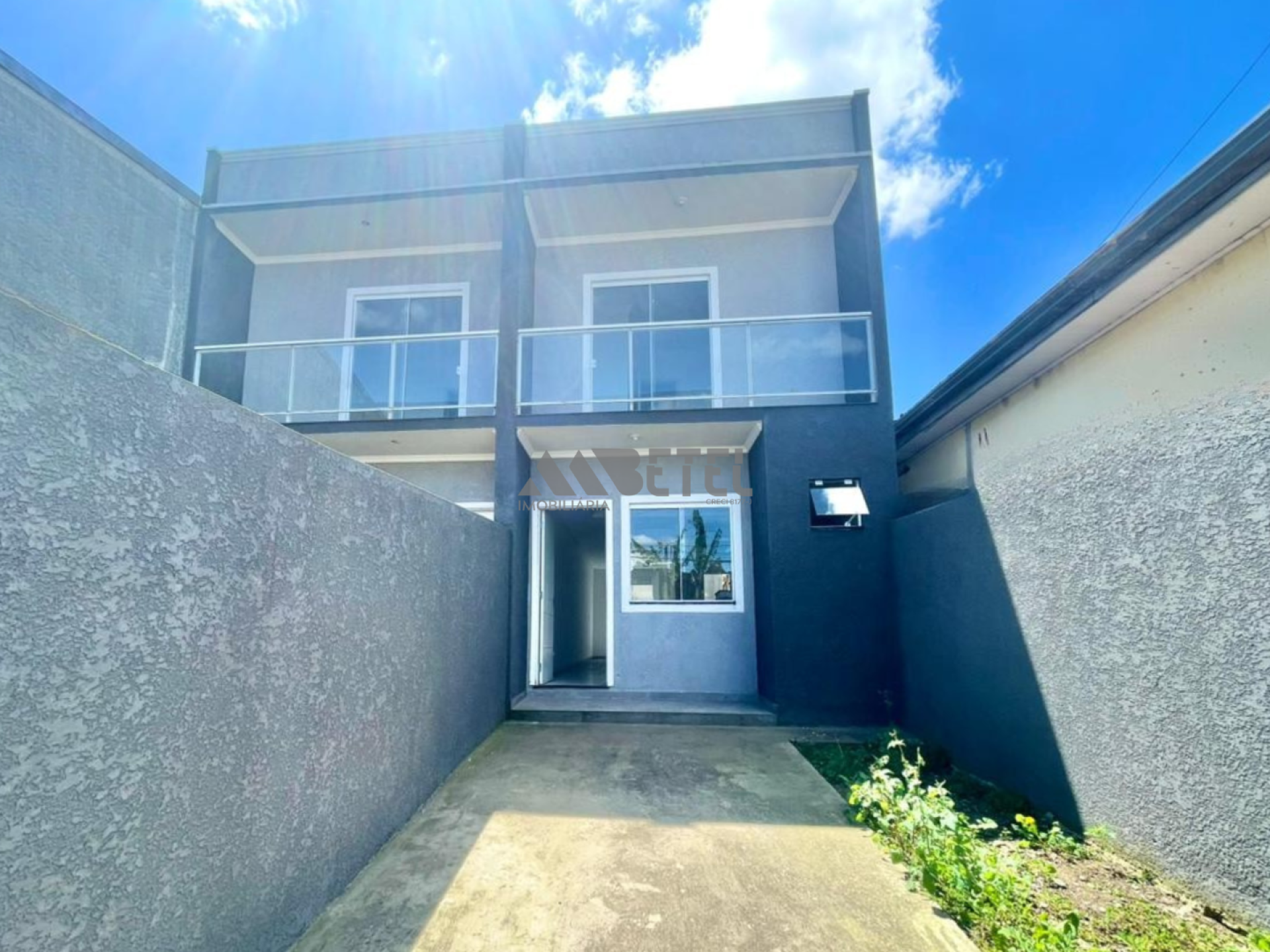 SOBRADO COM 3 QUARTOS – CAMPO DE SANTANA / CURITIBA