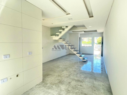 SOBRADO COM 3 QUARTOS – CAMPO DE SANTANA / CURITIBA