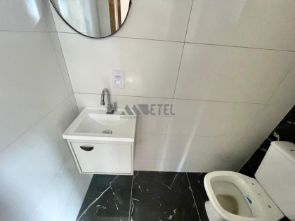 SOBRADO DE ESQUINA – 2 QUARTOS / CAMPO DE SANTANA – CURITIBA