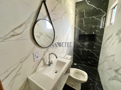 SOBRADO DE ESQUINA – 2 QUARTOS / CAMPO DE SANTANA – CURITIBA