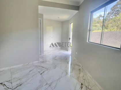 SOBRADO EM CONDOMÍNIO – 2 QUARTOS NO VITÓRIA RÉGIA – CURITIBA