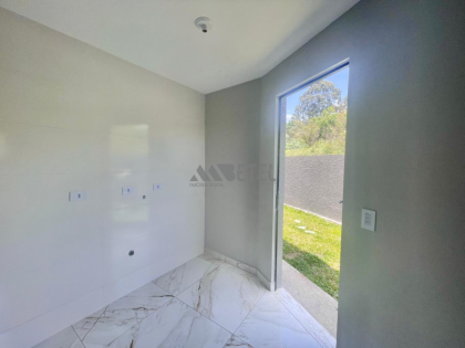 SOBRADO EM CONDOMÍNIO – 2 QUARTOS NO VITÓRIA RÉGIA – CURITIBA