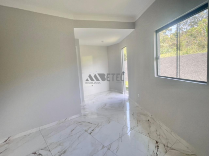 SOBRADO EM CONDOMÍNIO – 2 QUARTOS NO VITÓRIA RÉGIA – CURITIBA