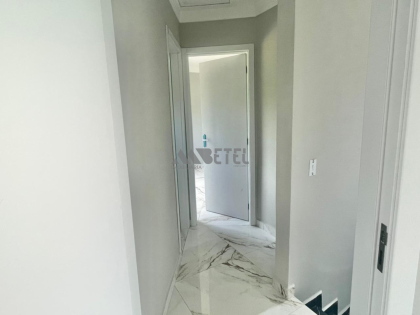 SOBRADO EM CONDOMÍNIO – 2 QUARTOS NO VITÓRIA RÉGIA – CURITIBA