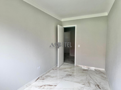 SOBRADO EM CONDOMÍNIO – 2 QUARTOS NO VITÓRIA RÉGIA / CURITIBA