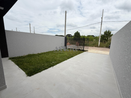 CASA COM ACABAMENTO DE ALTO PADRÃO - FAZENDA RIO GRANDE