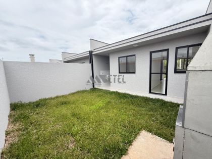 CASA COM ACABAMENTO DE ALTO PADRÃO - FAZENDA RIO GRANDE