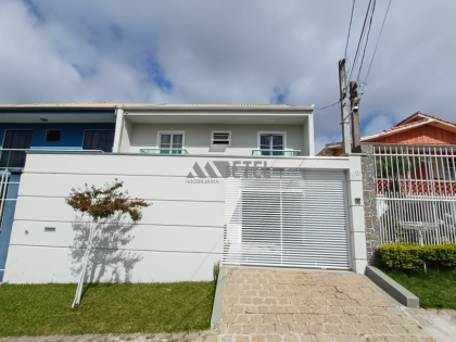 SOBRADO COM 4 QUARTOS E SUÍTE – CAPÃO RASO | CURITIBA