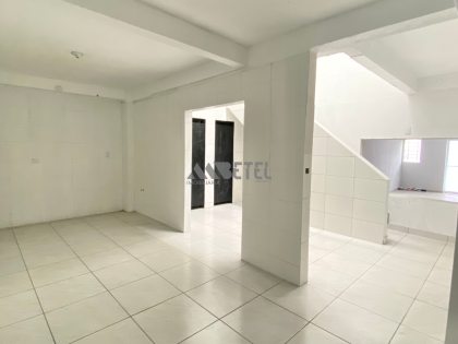 SOBRADO COM 3 QUARTOS + SALA COMERCIAL – TATUQUARA | CURITIBA