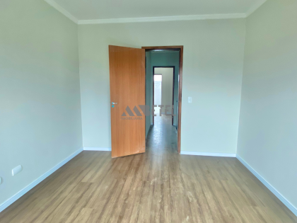 Lindo sobrado com 2 quartos no Vitória Régia - CIC
