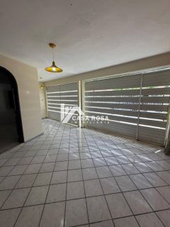 ALUGA-SE CASA NO CONJUNTO JK - BAIRRO JABOTIANA