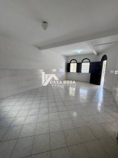 ALUGA-SE CASA NO CONJUNTO JK - BAIRRO JABOTIANA