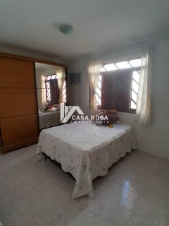 ALUGA-SE CASA DE DOIS PAVIMENTOS COM PISCINA - BAIRRO ATALAIA